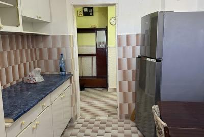 Apartament cu 2 camere decomandat în Micro 14 - 4