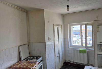 Apartament cu 2 camere decomandat în Central - 3