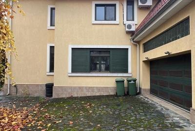 Casă individuală cu 7 camere cu Canalizare în Băneasa - 2