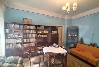 Casă cu 4 camere cu Teren 740 Mp în Cetate