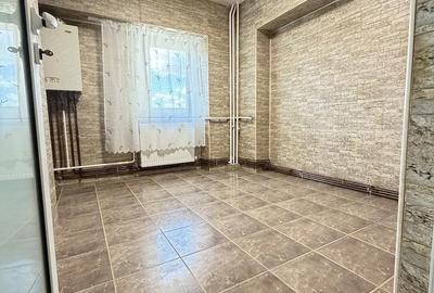 Apartament cu 3 camere decomandat în Nicolina - 10