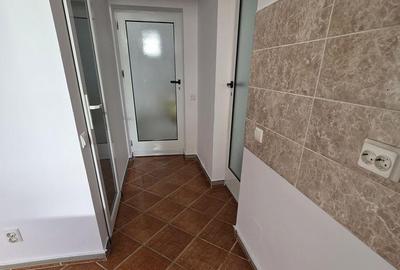 Casă cu 3 camere cu Teren 50 Mp în Vatra Luminoasă - 3
