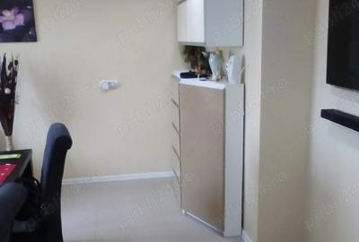 Apartament cu 3 camere decomandat în Central - 4