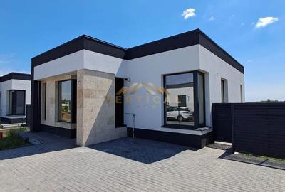 Casă cu 3 camere cu Teren 453 Mp în Vidra - 3