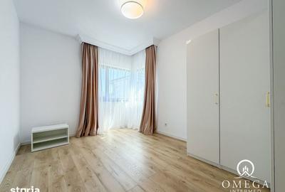 Casă cu 5 camere cu Teren 300 Mp în Bucium