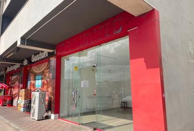 Închiriez spațiu comercial Prelungirea Ghencea - 1