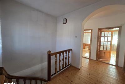 Casă cu 4 camere cu Teren 335 Mp în Funcționarilor - 11