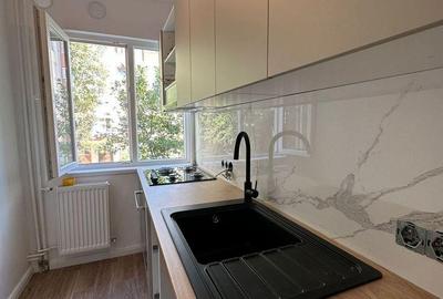 Apartament cu 3 camere semidecomandat în Girocului - 4