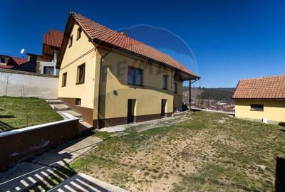 Casă cu 2 camere cu Teren 567 Mp în Vest - 7