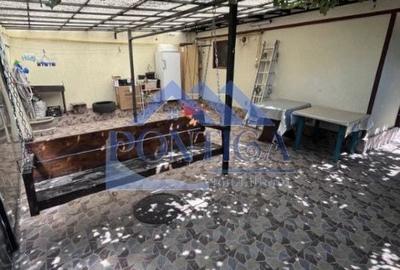 Casă cu 5 camere cu Canalizare în Palas - 10