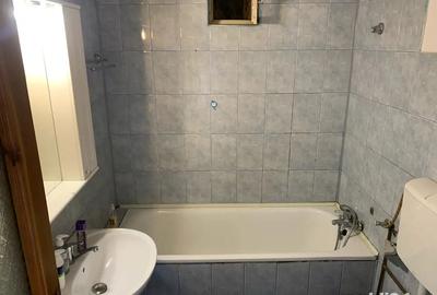 Vand ap. 2 camere, zona Lipovei - 4