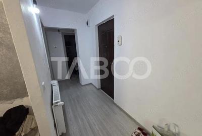 Apartament cu 2 camere decomandat, mobilat în Central - 1