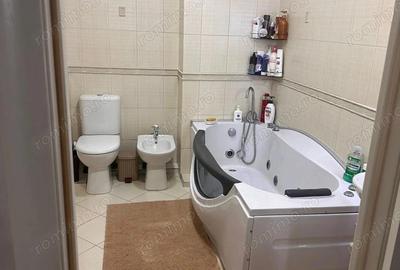 Apartament cu 3 camere decomandat în Sălăjan - 1