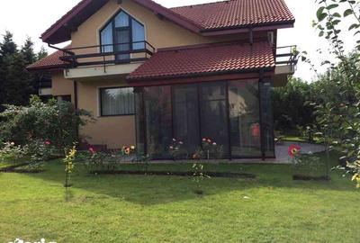 Casă cu 5 camere cu Teren 1000 Mp în Bucium - 3