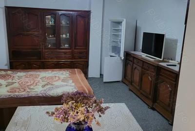 Inchiriez garsoniera - 4