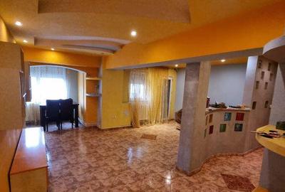 Soveja eden-apartament 4 camere decomandat etaj 1 - 3