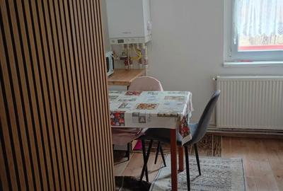 Apartament cu 2 camere decomandat în Central - 3