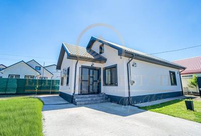 Casă individuală cu 3 camere în Valu lui Traian