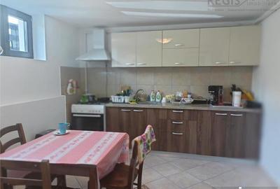 Casă cu 11 camere cu Teren 1300 Mp în Șimon - 13