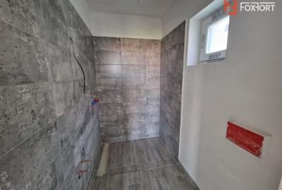 Duplex cu 4 camere cu Canalizare în Giroc - 11