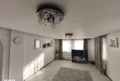 Casă cu 4 camere cu Teren 1500 Mp în Vicovu de Sus - 9