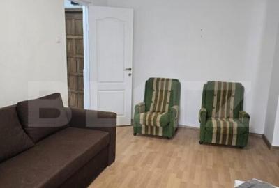 Apartament de inchiriat, cu 2 camere, 40 mp, zona Carpati 1 - 7