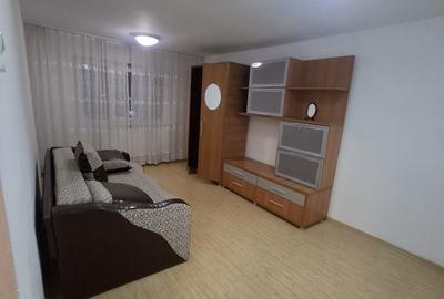 Apartament cu 3 camere decomandat în Romanești - 4