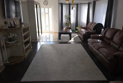 Casă cu 5 camere în Zăvoi - 6