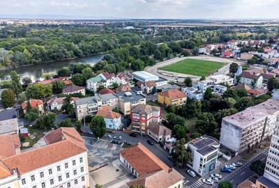 Apartament cu 4 camere LUX, zona Gloria - Pedagogic - Malul Mureșului Apartament cu 4 camere LUX, zona Gloria - Pedagogic - Malul Mureșului - 3