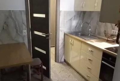 Apartament decomandat 2 camere, 45 mp mobilat/utilat, renovat- Central