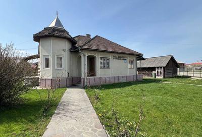 Casă cu 3 camere în Central - 2