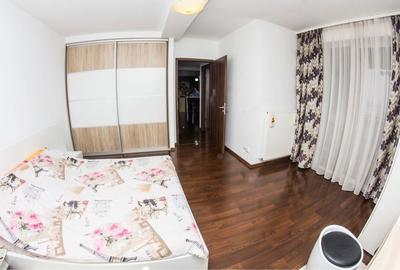Apartament cu 3 camere decomandat în Exterior Vest - 2