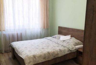 Apartament 3 camere Central, decomandat, finisat, mobilat, zona strazii Horea