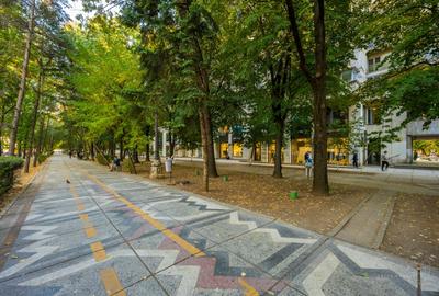 Apartament cu 4 camere decomandat în Unirii