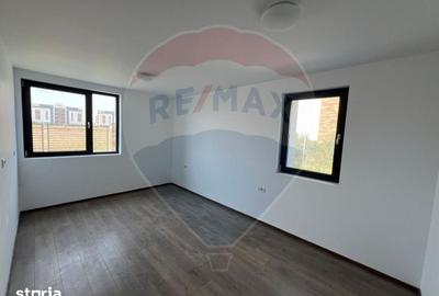 Casă cu 5 camere cu Teren 450 Mp în Nord - 10