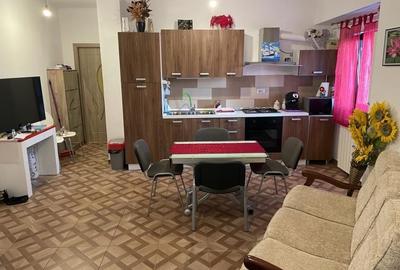 Apartament cu 2 camere decomandat în Dângești - 1