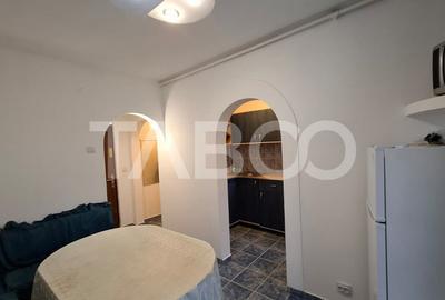 Apartament cu 3 camere semidecomandat, mobilat în Vasile Aaron - 9