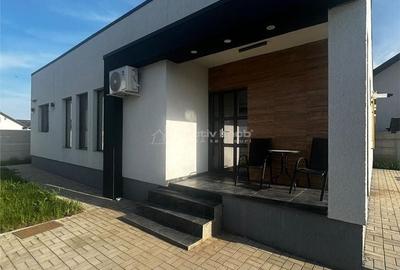 Casă cu 4 camere în Central