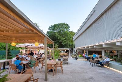 Restaurant cu terasa si bowling de vanzare Litoral - Jupiter, 100 metri de plaja - 9