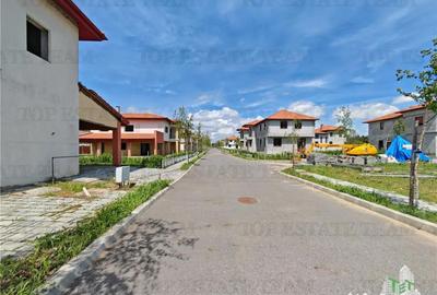 Teren de 4256 mp, în Corbeanca - 2