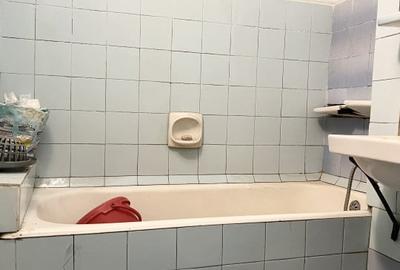 Apartament cu 2 camere decomandat în Circumvalațiunii