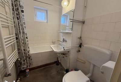Apartament cu 3 camere decomandat în Sud - 5