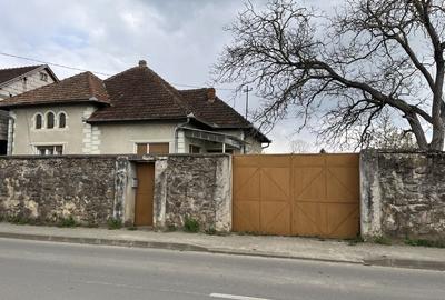 Casă cu 3 camere în Beiuș - 4