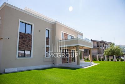Casă individuală cu 8 camere cu Canalizare în Borhanci - 2