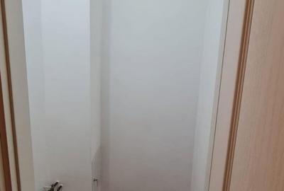 Apartament cu 2 camere decomandat în Văcăresti - 1
