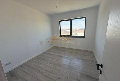 Vila la intrare in comuna Berceni - 9