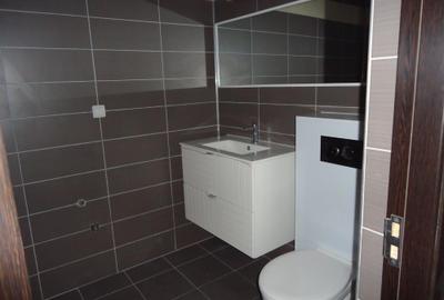 Apartament cu 4 camere în Central - 3