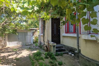 Casă cu 3 camere decomandat în Central - 15