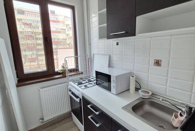 Garsonieră decomandată în Progresul - 1