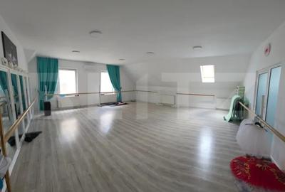 Spațiu comercial, de 350 mp, în Central - 7